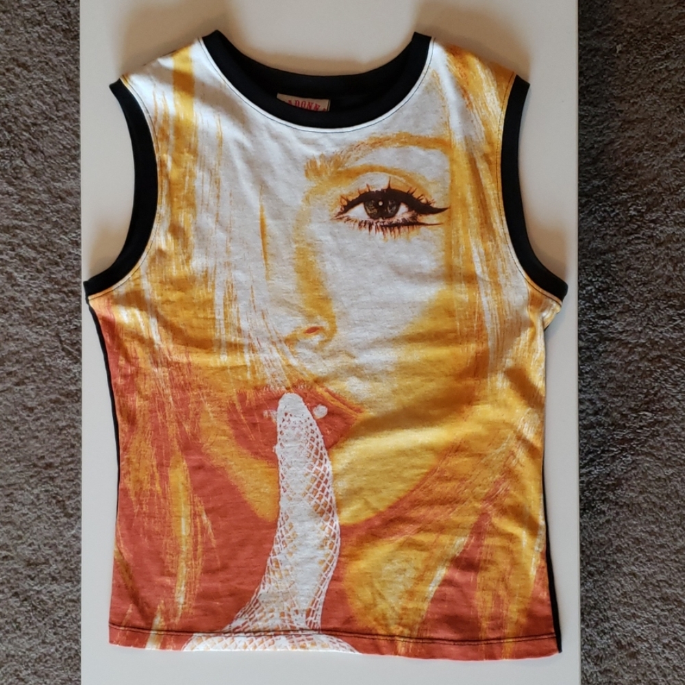 Madonna Drowned World  Concert Tour T-Shirt